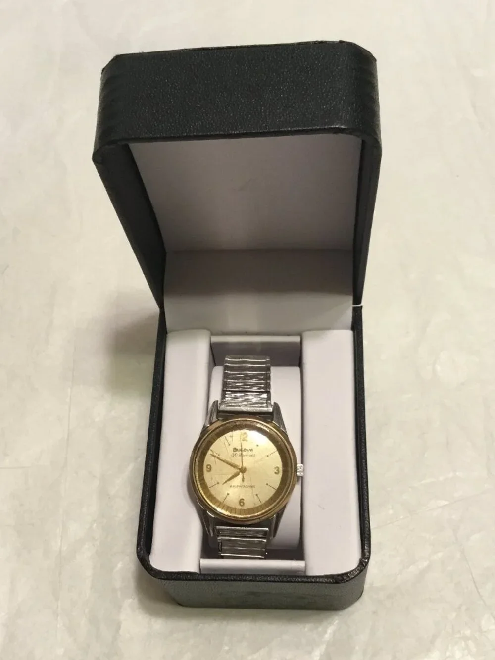 Vintage 10K gold filled Bulova self-winding wristwatch 30 jewels still works